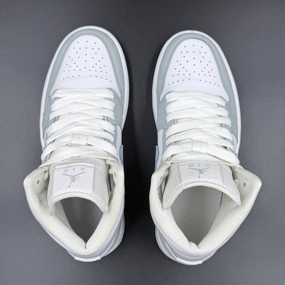 Wmns Air Jordan 1 Mid 'Wolf Grey Aluminum' - Picture 3 of 10